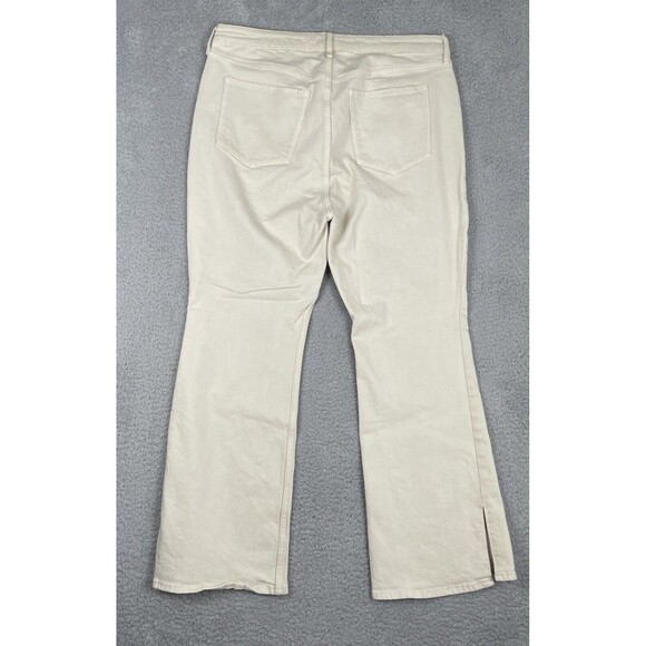 Old Navy Higher High-Rise Flare Secret Smooth Pockets Jeans Size 18 Ecru Slit - Picture 2 of 10